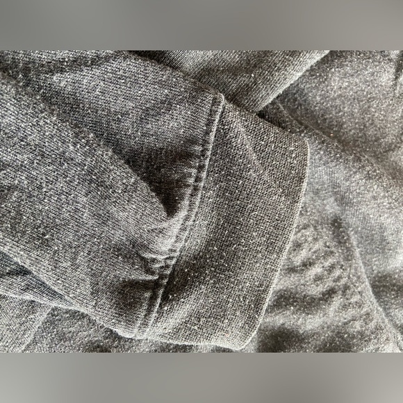 Size Medium (M) Athleisure/Workout Wear Bundle - Picture 4 of 9